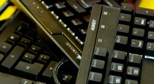 Vier mechanische RGB-Tastaturen im Vergleich