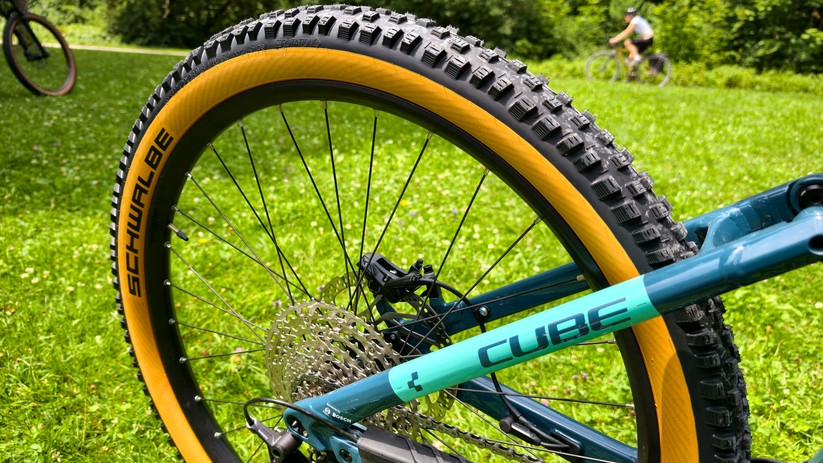 Cube Stereo Hybrid 140 HPC Race 625