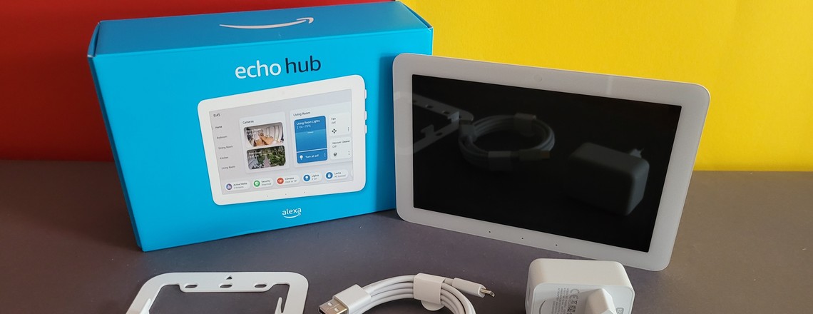 Amazon Echo Hub: Die Smart-Home-Zentral in Form eines 8-Zoll-Touchdisplays unterstützt WLAN, Bluetooth, Zigbee, Thread und Matter. Die Bedienoberfläche ist zwar für die Steuerung eines Smart Homes ausgelegt. Doch erfasst das Gerät nicht alle Gerätedaten. So muss man bei smarten Zwischensteckern mit Strommessfunktion auf Verbrauchswerte verzichten. Somit kann man etwas Routinen zur Senkung des Standby-Verbrauchs mit dem Echo Hub nicht umsetzen.