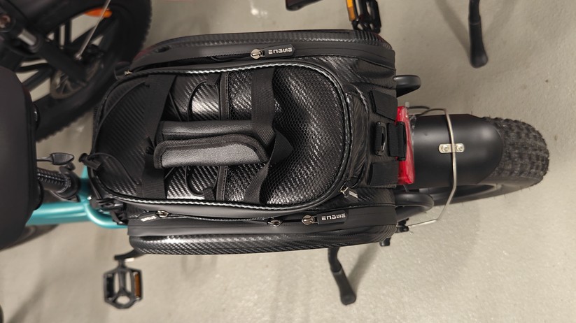  Display, Gepäcktasche, Sattel