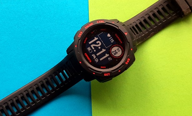 Garmin Instinct Esports