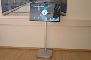 LC-Power LC-M32S4K Next2U im Test: Mobiler TV mit Licht, Schatten & Android 13