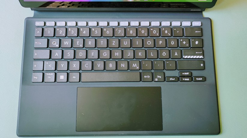 ASUS Vivobook 13 Slate OLED