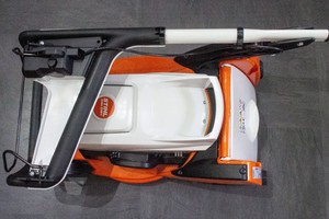 Stihl Akku-Rasenmäher RMA 239 C im Test: zusammenklappbar & einfach zu bedienen