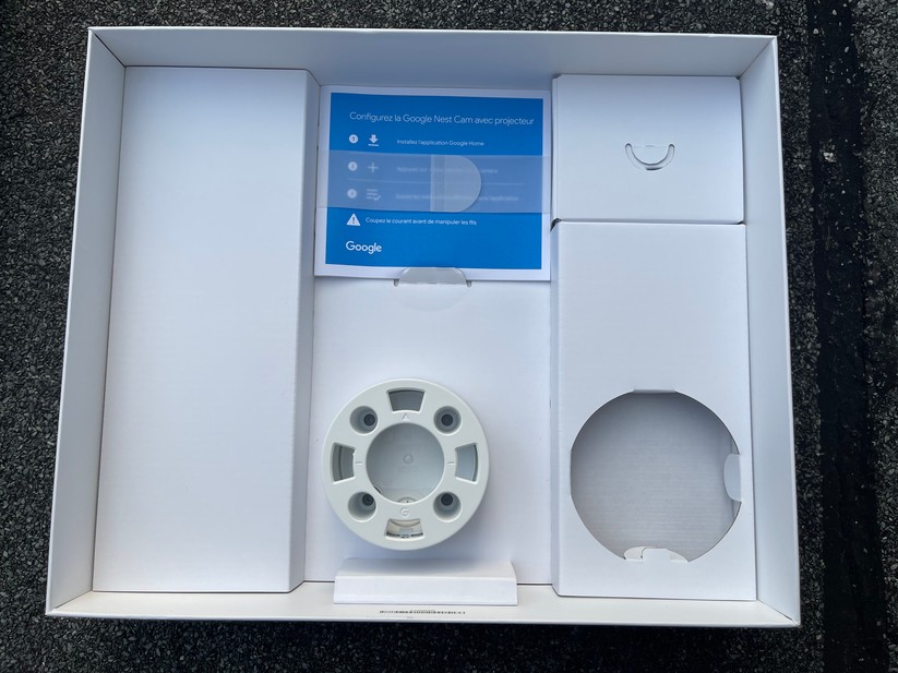 Google Nest Floodlight 