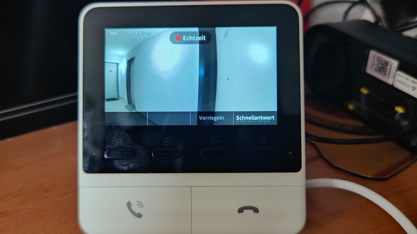 Switchbot Türklingel mit Kamera und Monitor