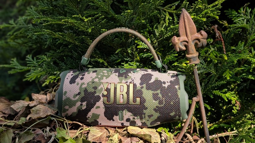 JBL Charge 6