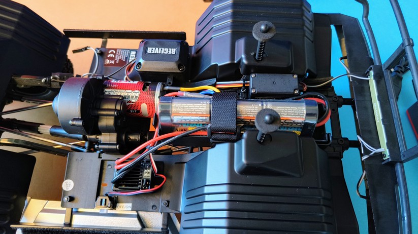 Reely Free Men 2.0 6x6