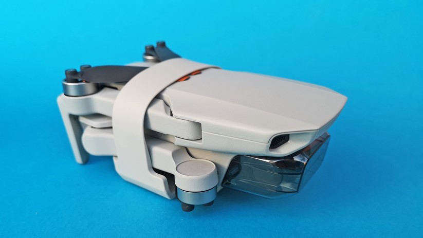 So eine Transportsicherung der Propeller haben wir bei Mavic Mini und Air 2 vermisst.