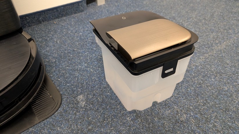 Ecovacs X9 Pro Omni – Bilderstrecke