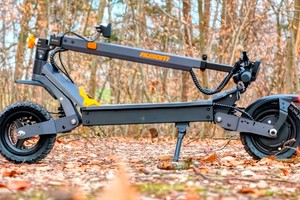  großer Akku, gute Federung & Blinker für 499 Euro