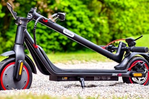 iScooter i8M im Test: Kompakter E-Scooter mit ABE, Luftreifen & App für 199 Euro