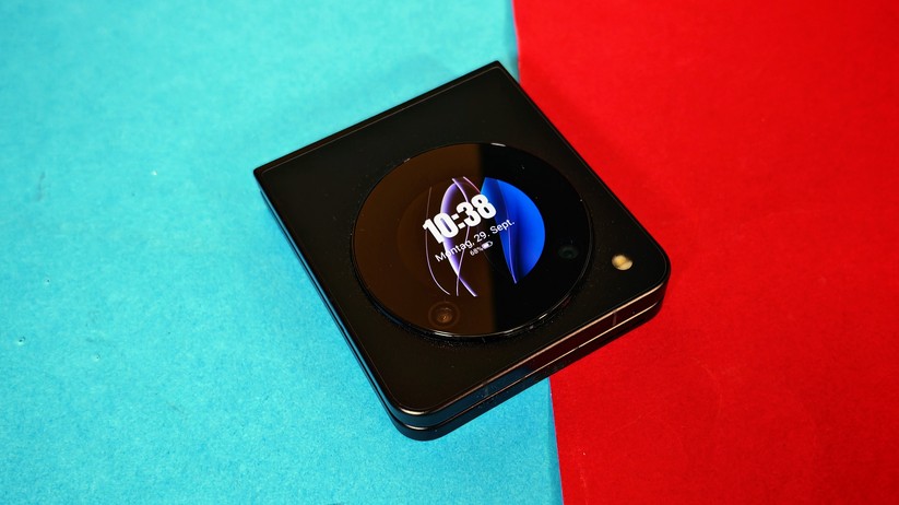 Nubia Flip 5G