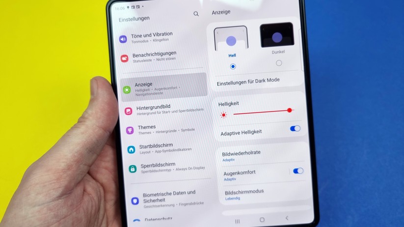 Samsung Galaxy Z Fold 3 5G