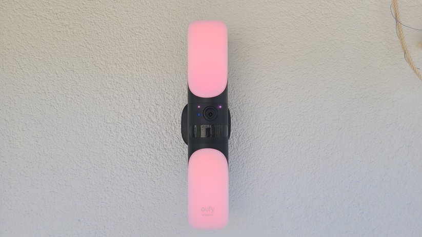 Eufy Wall Light Cam S100