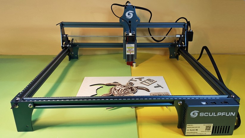 Der Aufbau vieler Mittelklasse-Laser ist sehr ähnlich. Hier der Sculpfun S9.