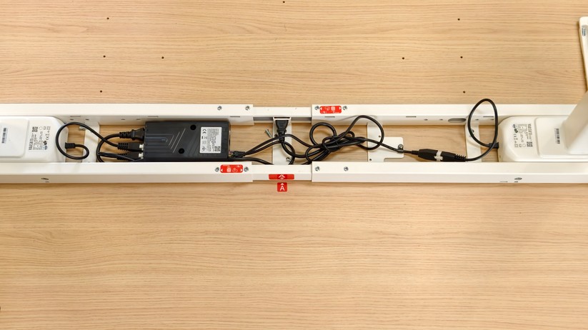 Yaasa Desk Pro