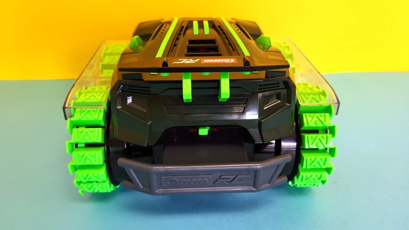 Carrera RC Ultimator - Ultimate Terrain Vehicle