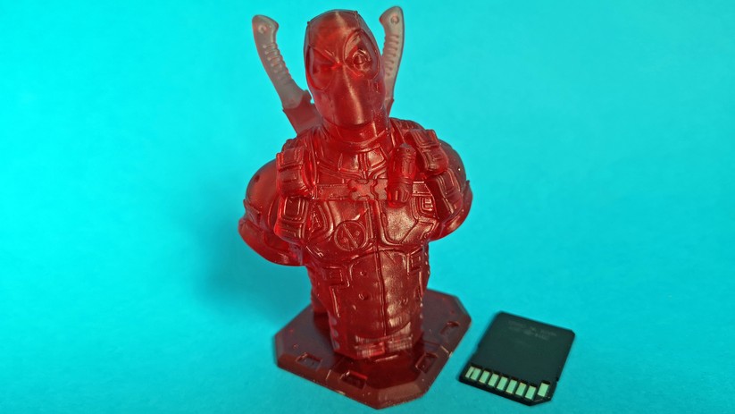Für Deko-Stücke oder beispielsweise Table-Top-Figuren ist die Druckgröße locker ausreichend.