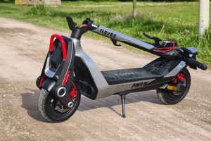 Aus dem Weg! E-Scooter Navee UT5 Max mit Kuhfänger und brachialer Power im Test