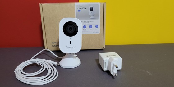 Synology CC400W: Überwachungskamera mit KI für innen