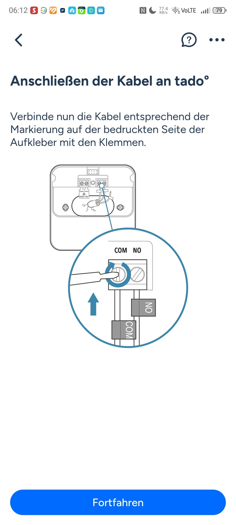 Die Tado-App erleichtert nicht nur die Inbetriebnahme mit zahlreichen Grafiken, sondern bietet auch eine einfache Bedienung, inklusive Erstellung von Heizplänen und liefert zudem detaillierte Informationen zum Heizbetrieb. Der volle Funktionsumfang steht allerdings nur mit einem kostenpflichtigen Abo zur Verfügung. Dafür muss man entweder 4 Euro monatlich oder 30 Euro jährlich bezahlen.
