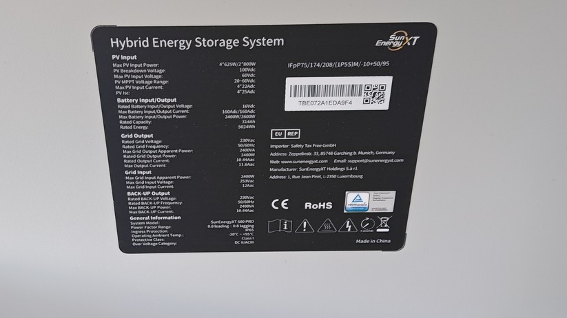 SunEnergyXT 500 Pro: Speicher für BKWs und kleine PV-Anlagen mit vier MPPTs und 5 kWh Kapazität