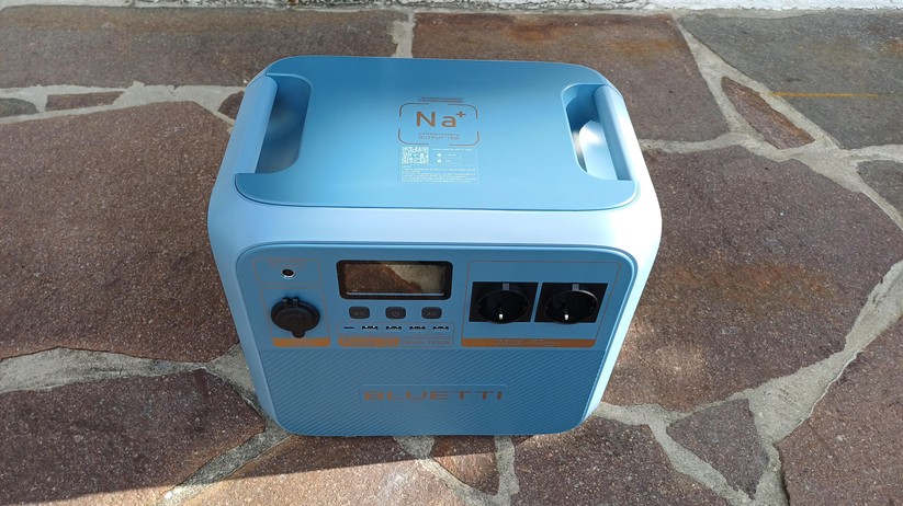 Bluetti Pioneer Na im Test: Kälteresistente Powerstation mit Natrium-Ionen-Akku mit 1500 W und 900 Wh