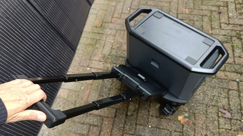 Ugeen Powerroam 2200