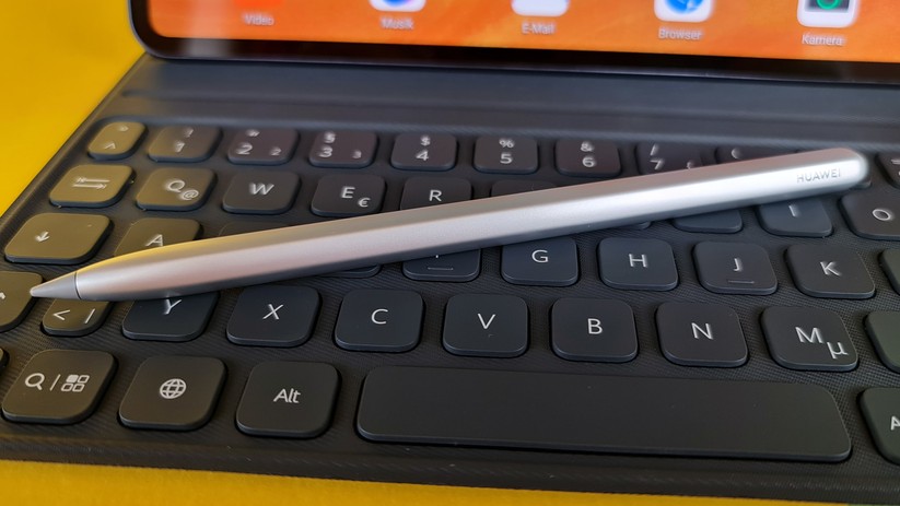 Sehr hilfreich: Stift und Keyboard