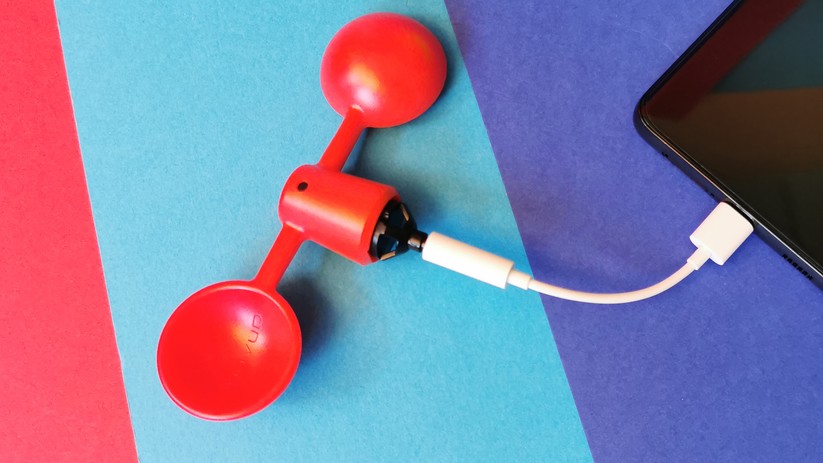 Gadgets für das Smartphone: Ohne Klinke-Eingang funktionieren manche Gadgets nur mit Hilfe eines Adapters.