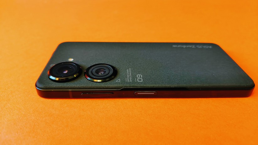 Asus Zenfone 9