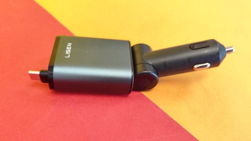 Das USB-Ladegerät Lisen 57 W für den Zigarettenanzünder