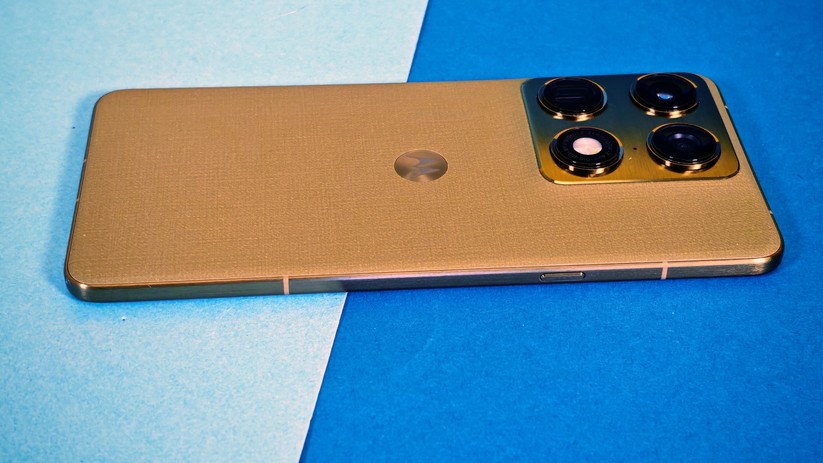 Motorola Signature