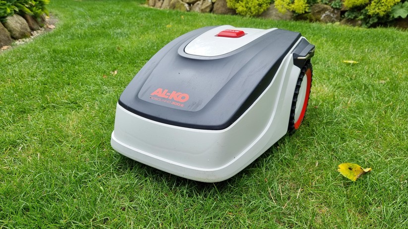 Günstige Rasenroboter im Überblick