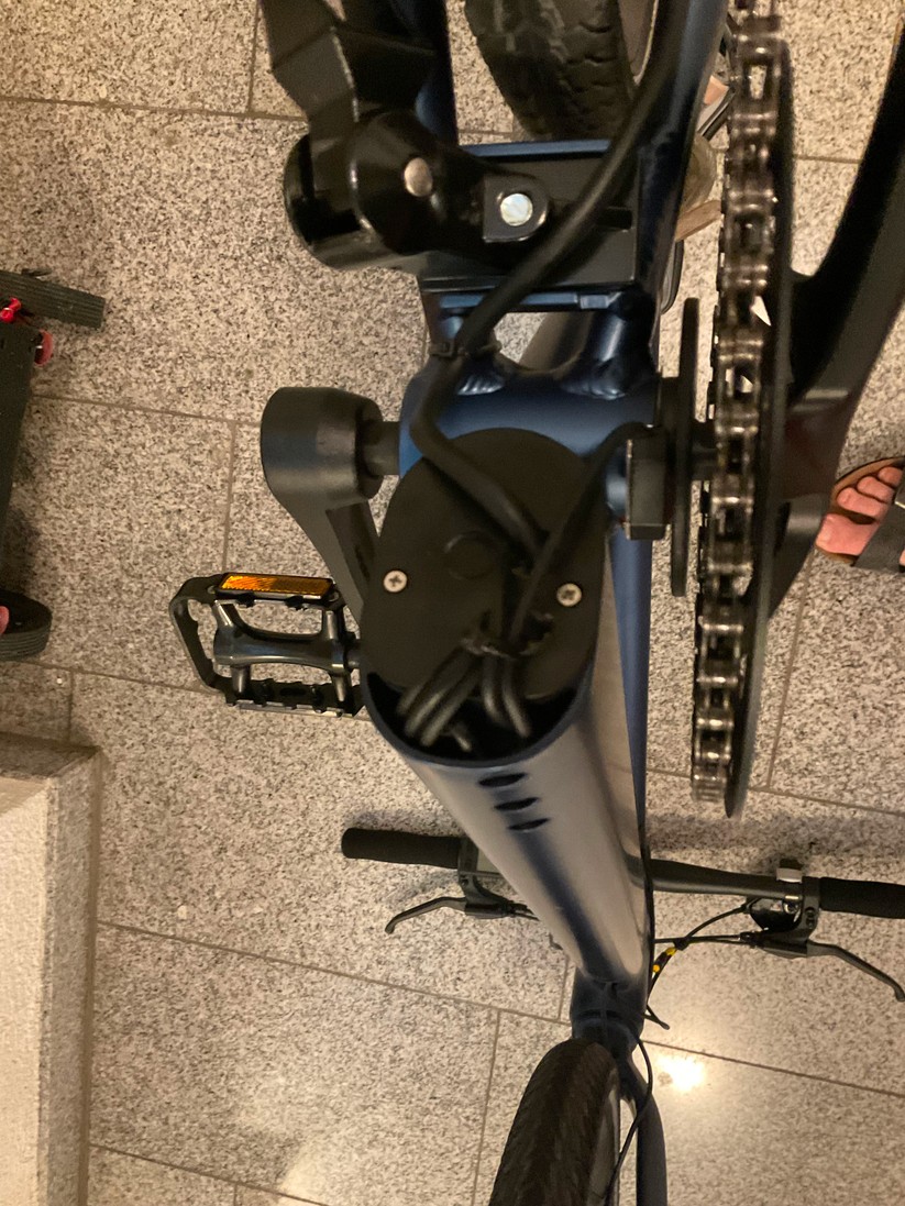 Accolmile E-Road: Klappern des Akkus beseitigen