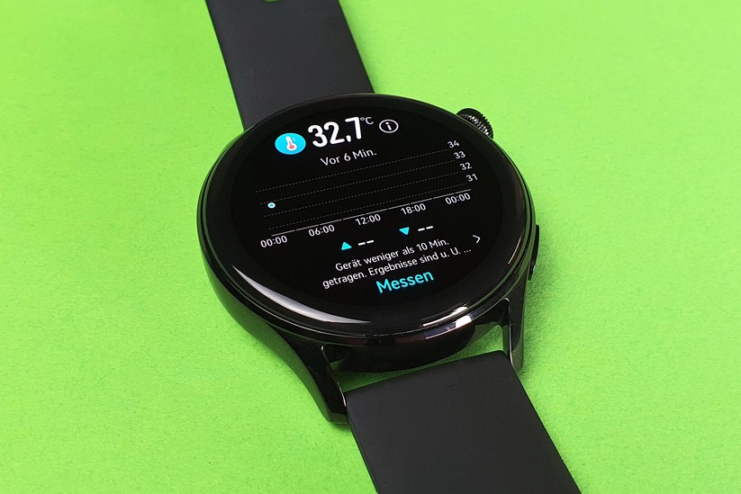 Huawei Watch 3: Das AMOLED-Display bietet sattes Schwarz, hohen Kontrast und eine sehr gute maximale Helligkeit.