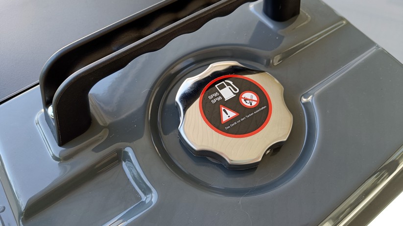 Die Tanks fassen zwischen drei und etwa zwölf Liter.