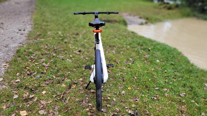 Honbike Uni 4: Designer-Pedelec mit 432-Wh-Akku im Rahmen und Riemenantrieb