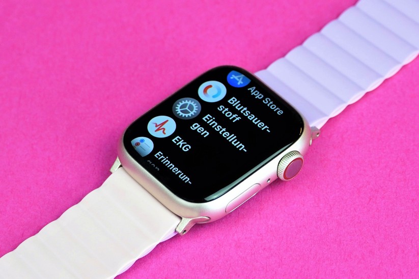 Apple Watch Series 8