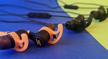 Vier billige Bluetooth-Kopfhörer mit apt-X im Vergleich