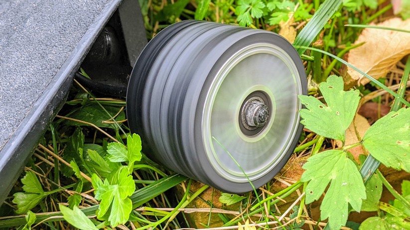 Das Maxfind Max 2 ist mit 33 km/h richtig flott.