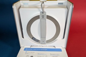  Saugt fest & wischt gut