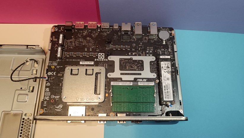 Asus NUC 14 ROG 970 – Bilderstrecke