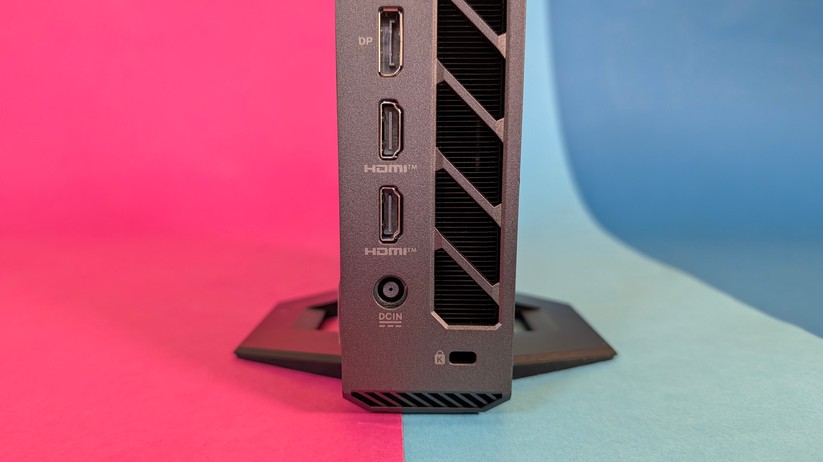 Asus ROG NUC 15 – Bilderstrecke