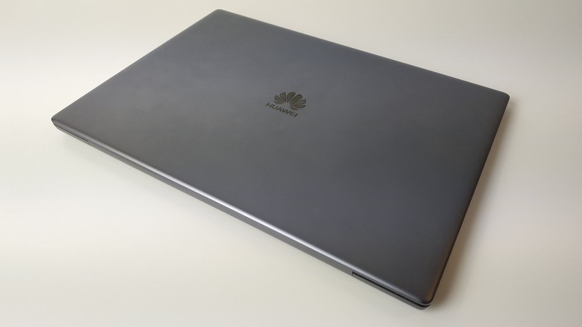 Das Matebook X Pro steckt in einem gut verarbeiteten Aluminium-Gehäuse.