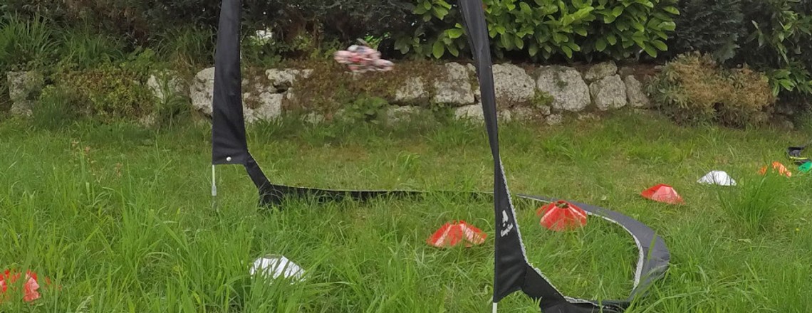 Equipment für FPV-Drohnen-Rennen Outdoor und Indoor