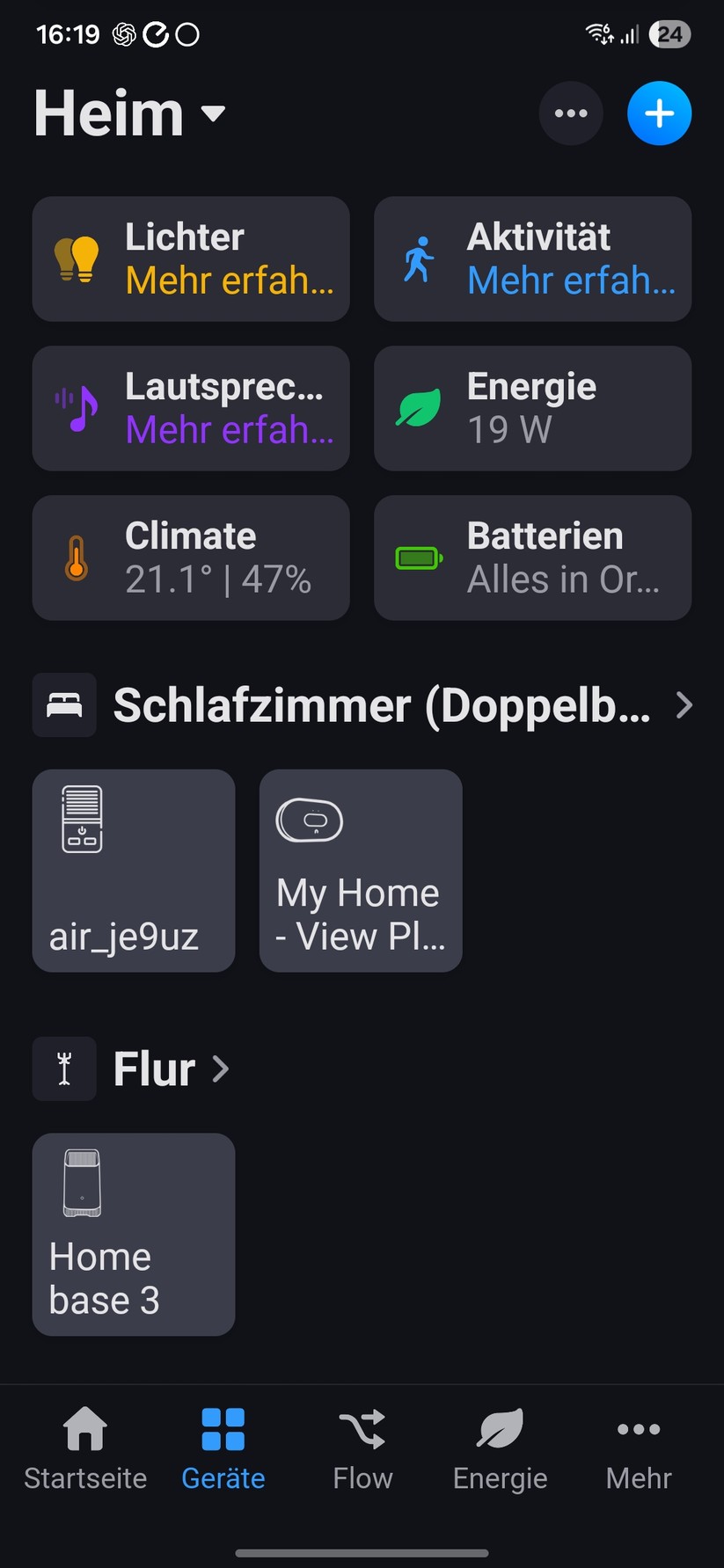 Gesteuert wird der Homey Pro über die Homey-App. Sie ist nicht nur für Smartphones, sondern auch für Tablets optimiert – für eine besonders übersichtliche Bedienung. Noch mehr Überblick bietet der Zugriff per Browser auf dem Desktop.