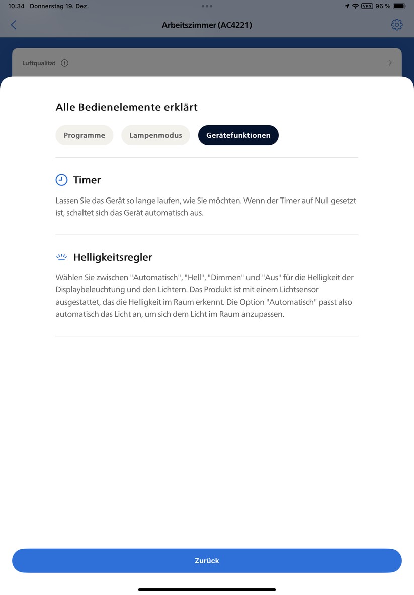 Mit der App Air+ können Anwender den Philips-Lufteiniger nicht nur einfach steuern und Zeitpläne anlegen. Sie bietet auch Informationen zur Funktionsweise des Geräts und zur Luftqualität. Außerdem integriert sie das Benutzerhandbuch und erläutert die Vorgehensweise für Reinigung und Austausch der Filter. 