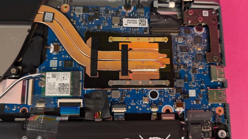 Acer Aspire 14 AI OLED – Bilderstrecke